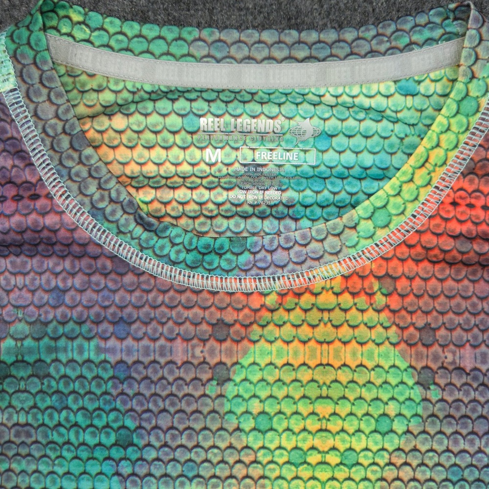 Reel Legends Shirt Men Medium Multicolor Polyester Fish Scale Performance Hiking